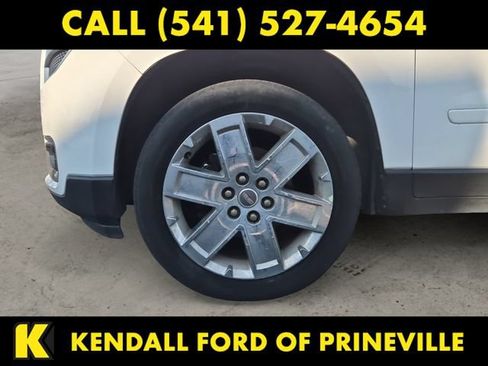 Used 2017 GMC Acadia Limited SLT AWD/4WD image 9
