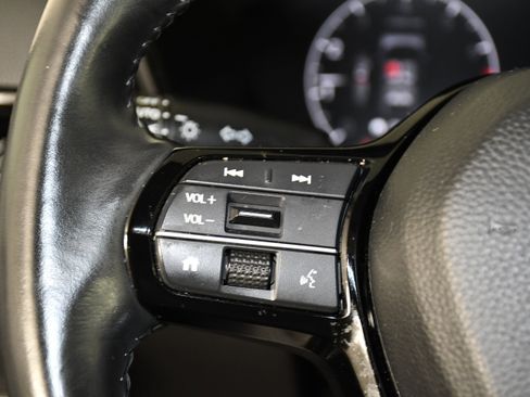 Certified 2023 Honda CR-V EX-L image 20