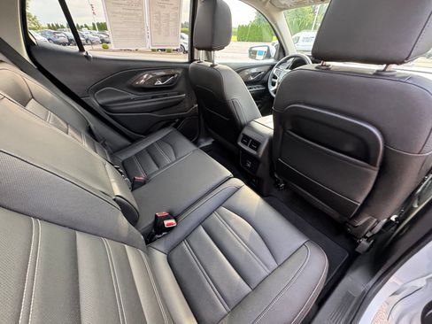 Used 2023 GMC Terrain Denali AWD/4WD image 16