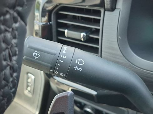 Used 2024 Ford F150 XL AWD/4WD image 23