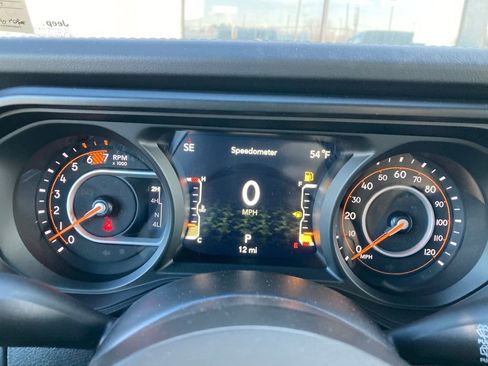 New 2025 Jeep Wrangler Rubicon image 15