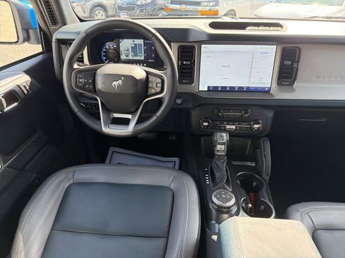 Used 2024 Ford Bronco Outer Banks AWD/4WD image 25
