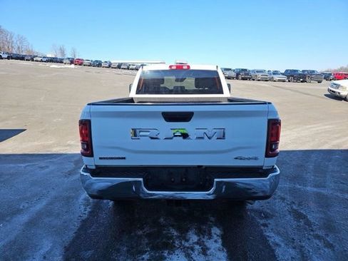 Used 2025 RAM 2500 Big Horn AWD/4WD image 8