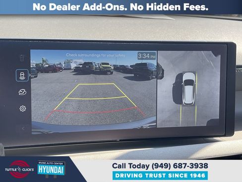 Certified 2025 Hyundai Tucson Limited AWD/4WD image 38