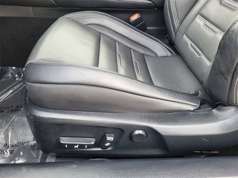 Used 2018 Lexus RC 300 image 13