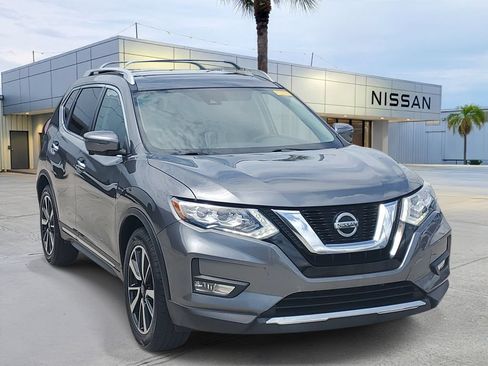 Used 2019 Nissan Rogue SL w/ Premium Package FWD image 9