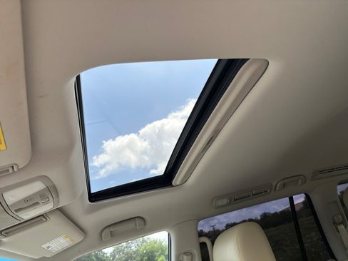 Used 2016 INFINITI QX80 2WD image 17