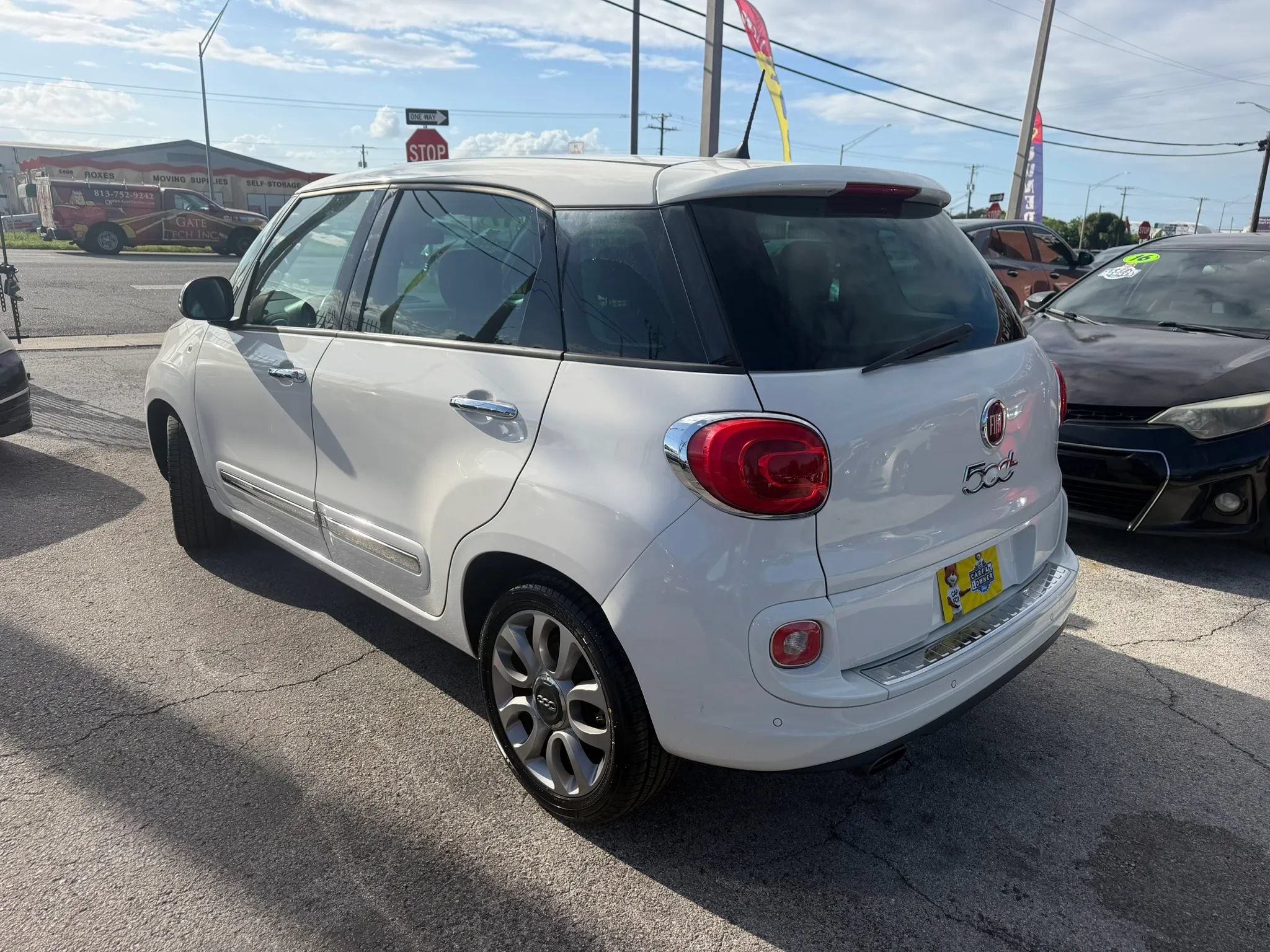 Used 2017 FIAT 500L Lounge FWD image 6