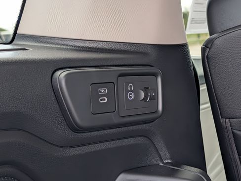 Used 2026 Honda Odyssey Elite image 21