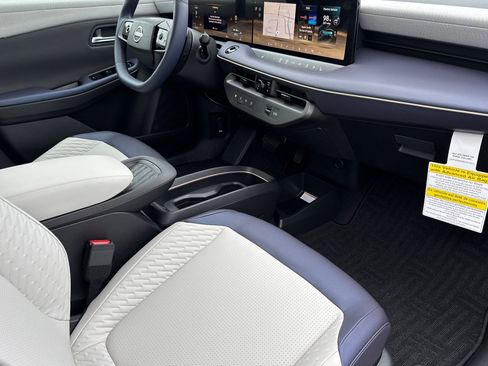 New 2026 Nissan Leaf Platinum+ w/ Cargo Package (Platinum+) image 13