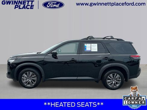 Used 2025 Nissan Pathfinder SV w/ Black Appearance Package AWD/4WD image 4