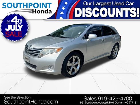 Used 2011 Toyota Venza AWD w/ Premium Pkg #2 image 3