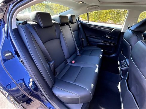 Used 2022 Lexus ES 350 w/ Premium Package FWD image 20