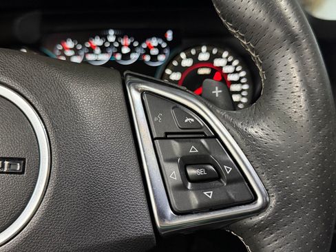 Used 2016 Chevrolet Camaro SS RWD image 14