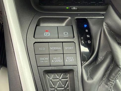 New 2025 Toyota RAV4 XLE Premium image 15