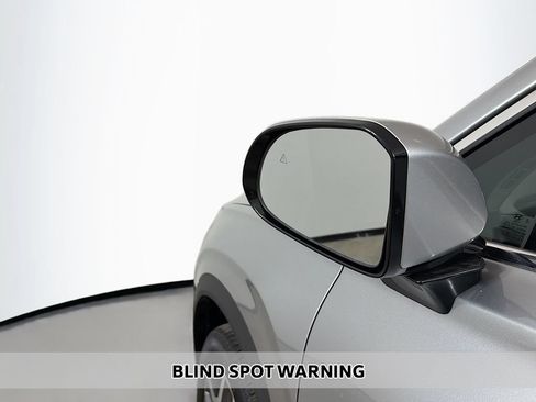 Used 2023 Hyundai Santa Fe Limited AWD/4WD image 11