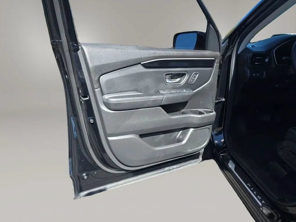 Used 2024 Honda Pilot EX-L image 42