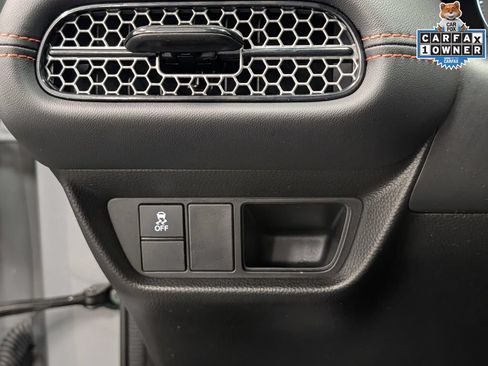 Used 2025 Honda HR-V Sport image 24