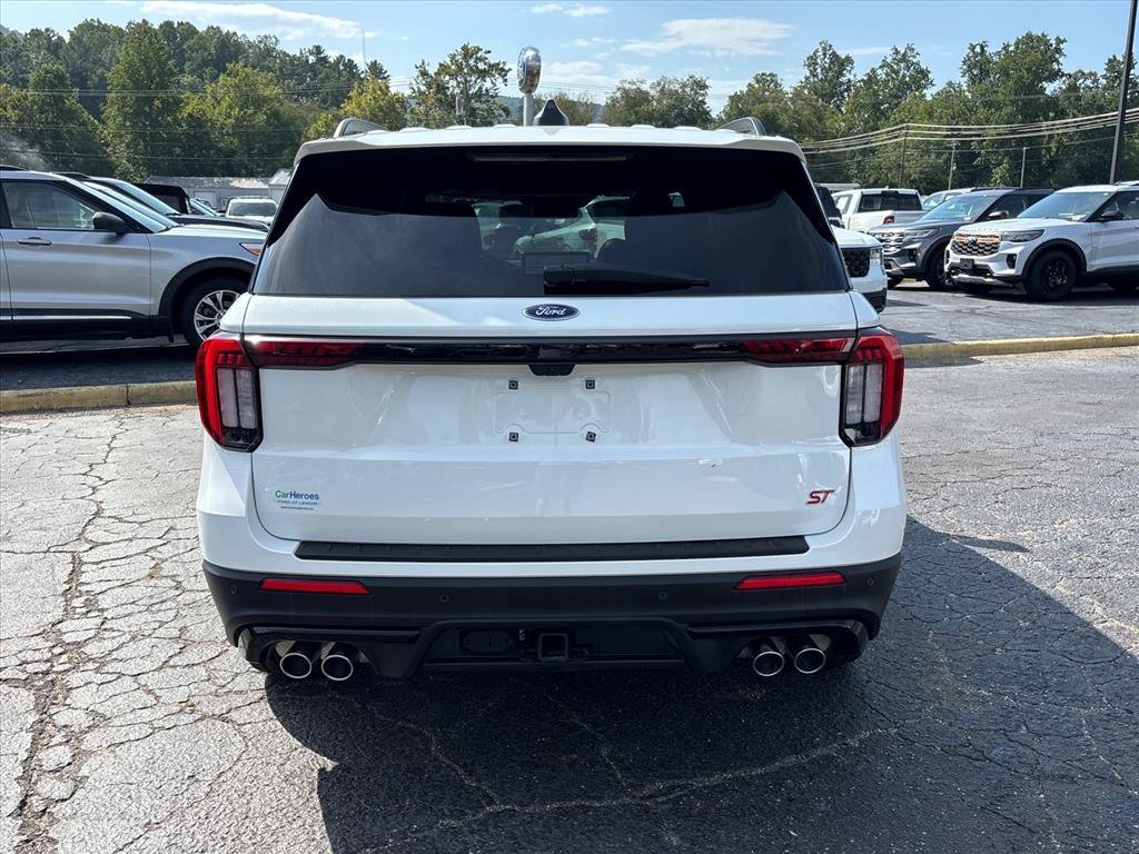 Used 2026 Ford Explorer ST AWD/4WD image 6