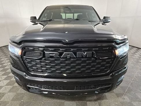 Used 2025 RAM 1500 Big Horn AWD/4WD image 7