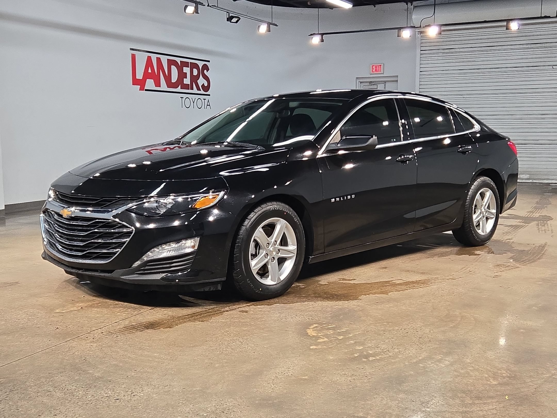 Used 2024 Chevrolet Malibu LT FWD image 3