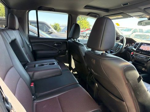 Used 2017 Honda Ridgeline Black Edition image 6
