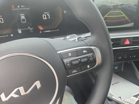 New 2026 Kia K5 LXS FWD image 15