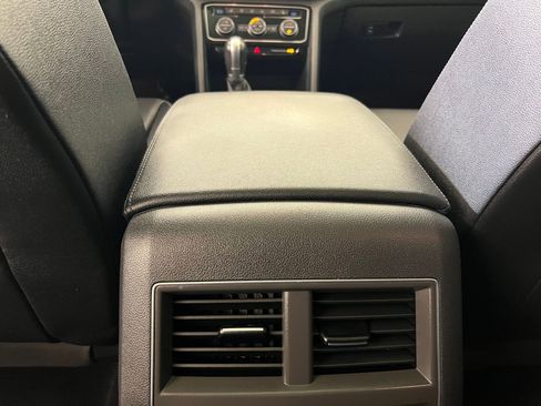 Used 2019 Volkswagen Atlas SEL image 35