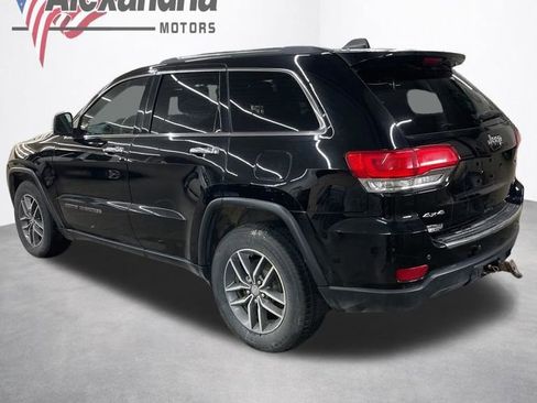 Used 2017 Jeep Grand Cherokee Limited w/ Trailer Tow Group IV image 2