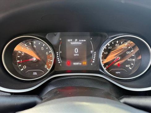 Used 2017 Jeep Compass Sport w/ Tech Group image 11