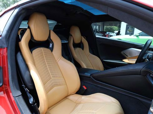 Used 2023 Chevrolet Corvette Stingray Premium Cpe w/ Z51 Performance Package RWD image 38
