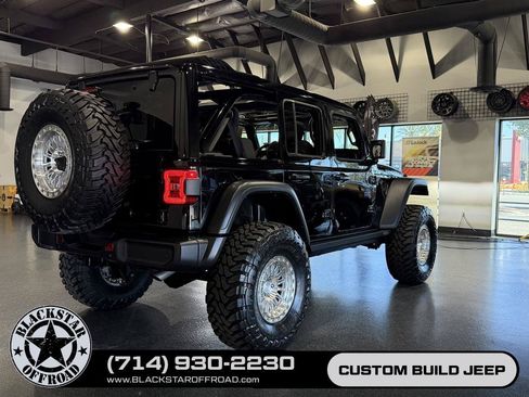 Used 2025 Jeep Wrangler Unlimited Rubicon 4xe w/ Safety Group AWD/4WD image 37