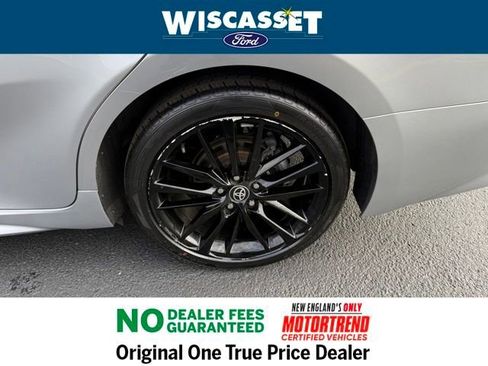 Used 2023 Toyota Camry XSE image 21