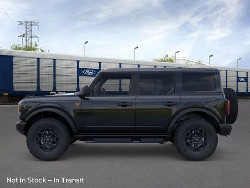New 2026 Ford Bronco Badlands image 3