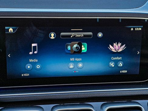 New 2025 Mercedes-Benz GLE 450 4MATIC image 16