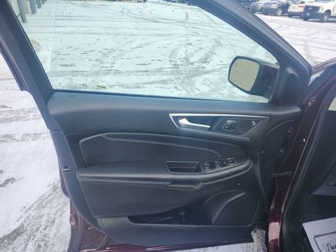 Used 2023 Ford Edge Titanium w/ Class II Trailer Tow Package image 21