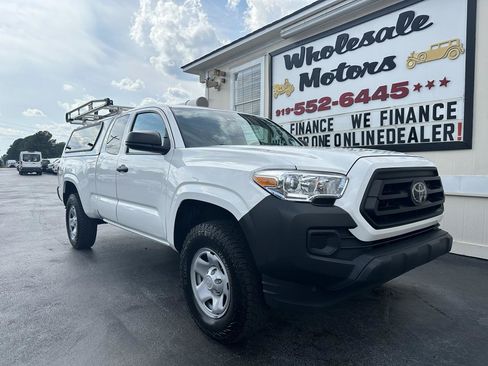 Used 2023 Toyota Tacoma SR RWD image 6