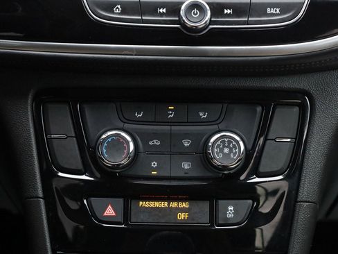 Used 2019 Buick Encore Preferred FWD image 35