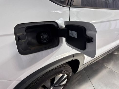 Used 2022 Volkswagen Taos S FWD image 15