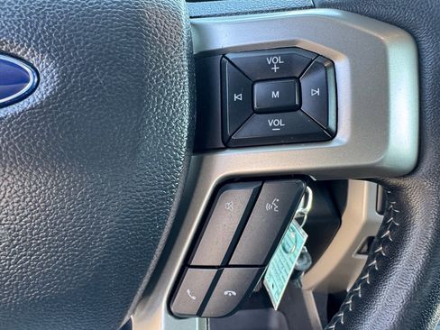 Used 2021 Ford F250 Lariat image 19