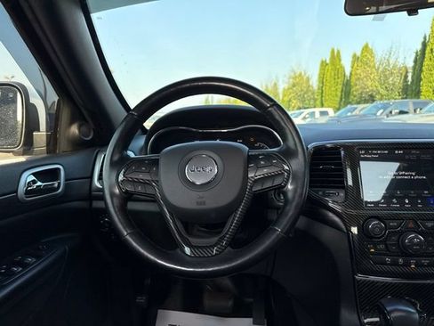 Used 2021 Jeep Grand Cherokee Laredo X AWD/4WD image 18