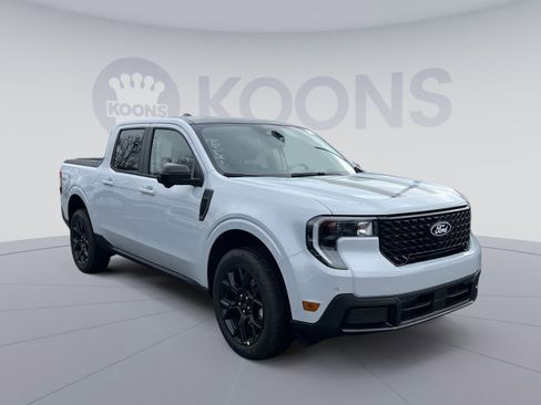 New 2026 Ford Maverick Lariat w/ Black Appearance Package image 10