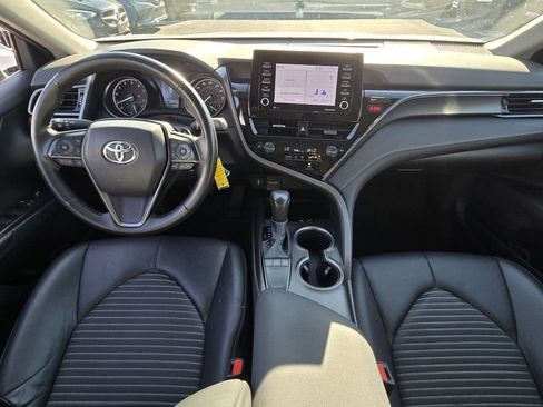 Used 2024 Toyota Camry SE image 13