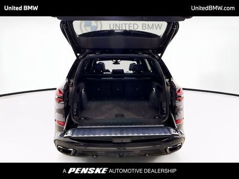 Used 2025 BMW X5 xDrive40i w/ M Sport Package AWD/4WD image 14