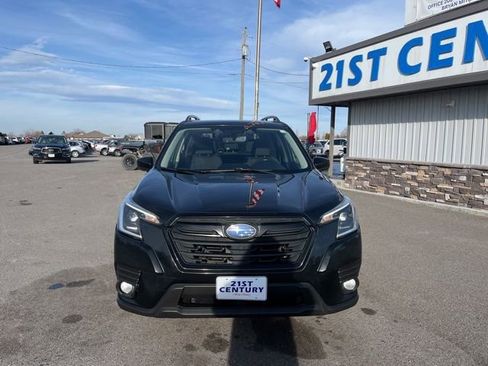 Used 2022 Subaru Forester Premium w/ Popular Package #1 AWD/4WD image 2
