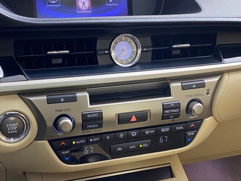 Used 2015 Lexus ES 350 image 27