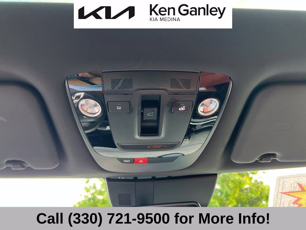 Certified 2024 Kia Sportage SX AWD/4WD image 38