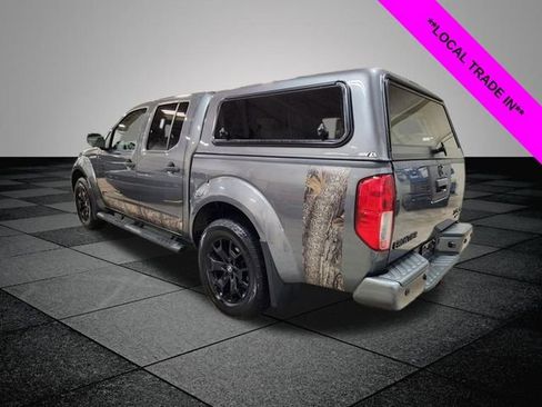 Used 2020 Nissan Frontier SV w/ Midnight Edition Floor Mats image 6