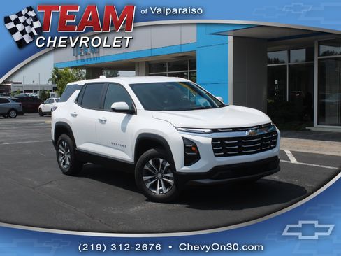 New 2027 Chevrolet Equinox LT FWD image 1