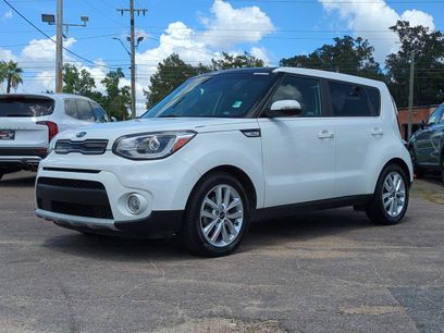 Used 2019 Kia Soul + w/ Primo Package